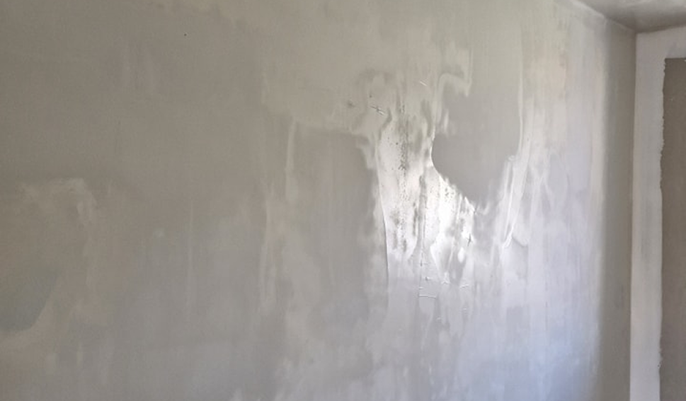 Pose de cloisons sèches, Création de plafond, Travaux de bandes à joints, Préparation de supports avant peinture, Finitions